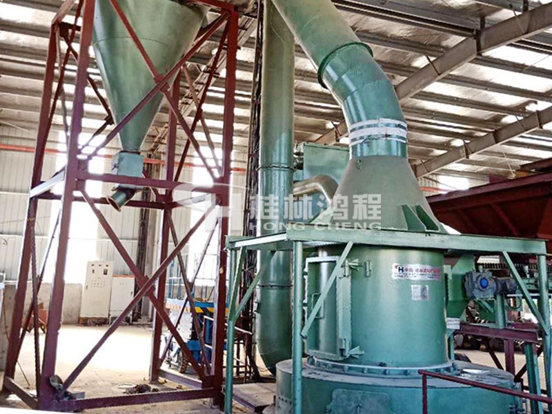 河北遵化某活性炭廠家購置的鴻程礦山5R4121雷蒙磨粉機(jī) 出粉200目 河北遵化某活性炭廠家購置的鴻程礦山5R4121雷蒙磨粉機(jī) 出粉200目