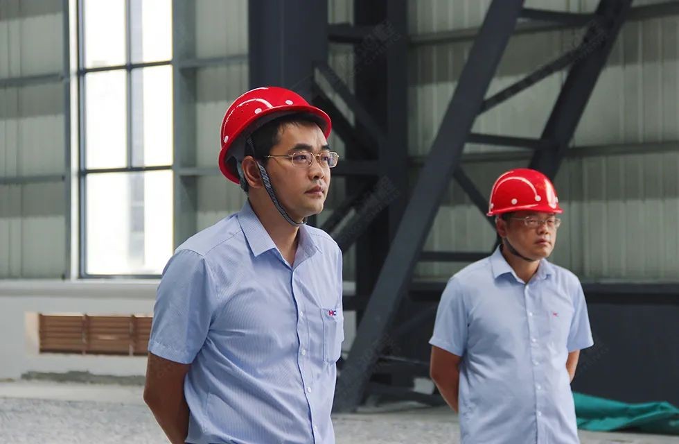 再創(chuàng)輝煌!桂林鴻程礦山設(shè)備磨粉機(jī)2022銷售大會(huì)圓滿召開(kāi) 桂林鴻程礦山設(shè)備磨粉機(jī)總裁與副總裁 2022銷售大會(huì)