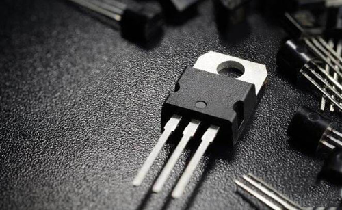 MOS場效應晶體管