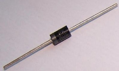 肖特基二極管的特點(diǎn)以及在開關(guān)電源中的應(yīng)用詳解 肖特基二極管的特點(diǎn)以及在開關(guān)電源中的應(yīng)用詳解