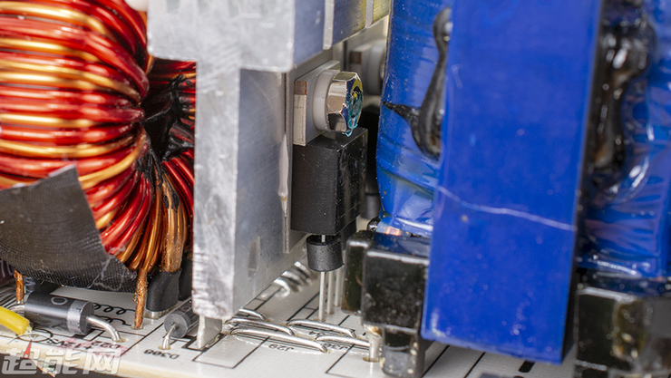 學習PC電源知識,先認識肖特基整流二極管